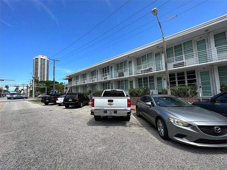 1st image of 300 74th St APT 6