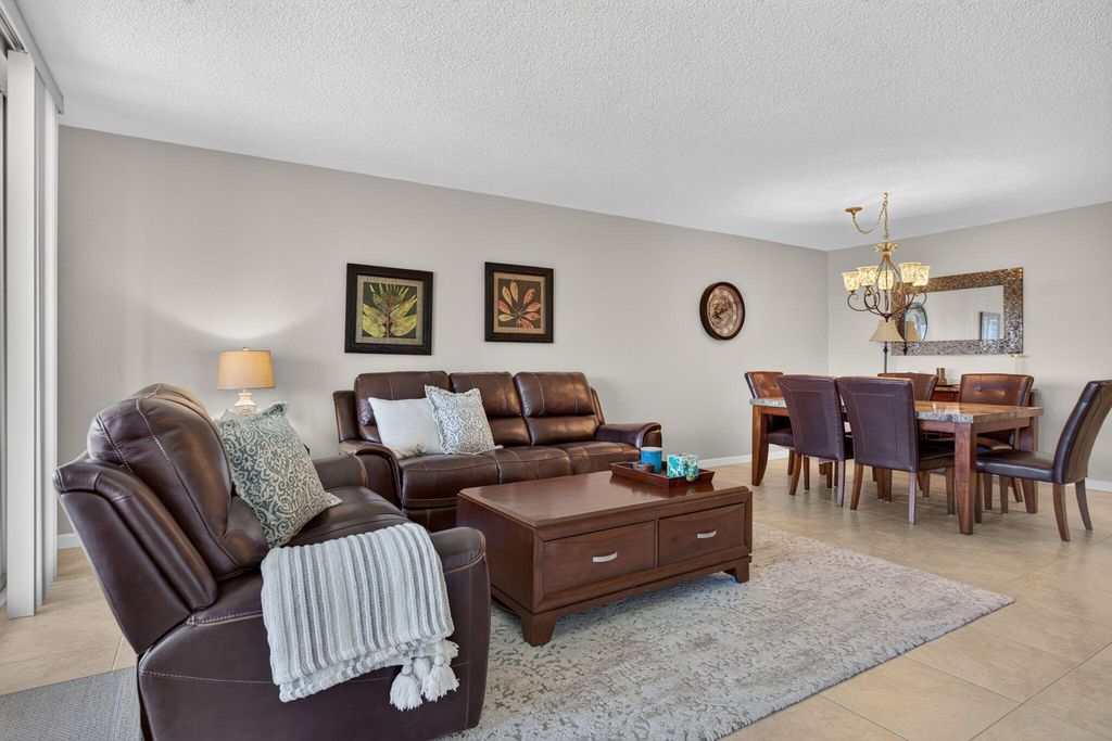 2671 S COURSE Drive #710, photo 3