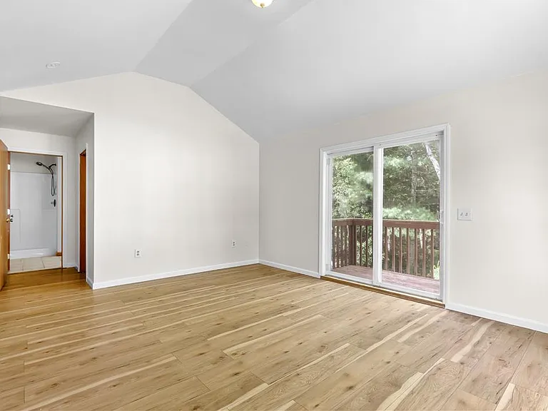 1229 Fern Dr — Photo 24