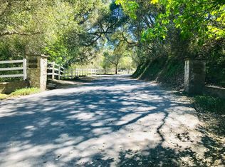 27765 Mesa Del Toro Rd, Salinas, CA 93908