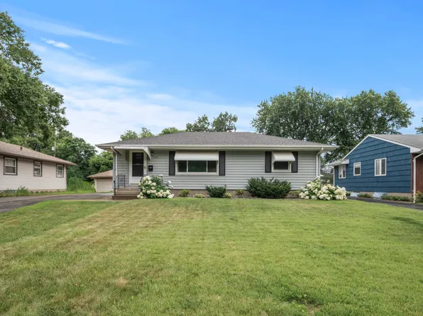 734 24th Ave N, South Saint Paul, MN 55075