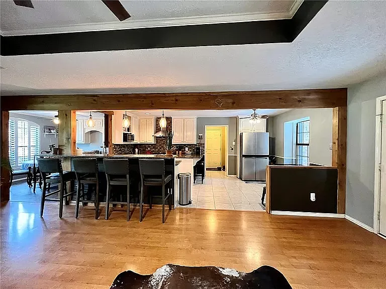 1048 Eagle Canyon Drive, Unit 3 — Photo 2