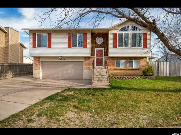 2964 W 5750 S, Roy, UT 84067