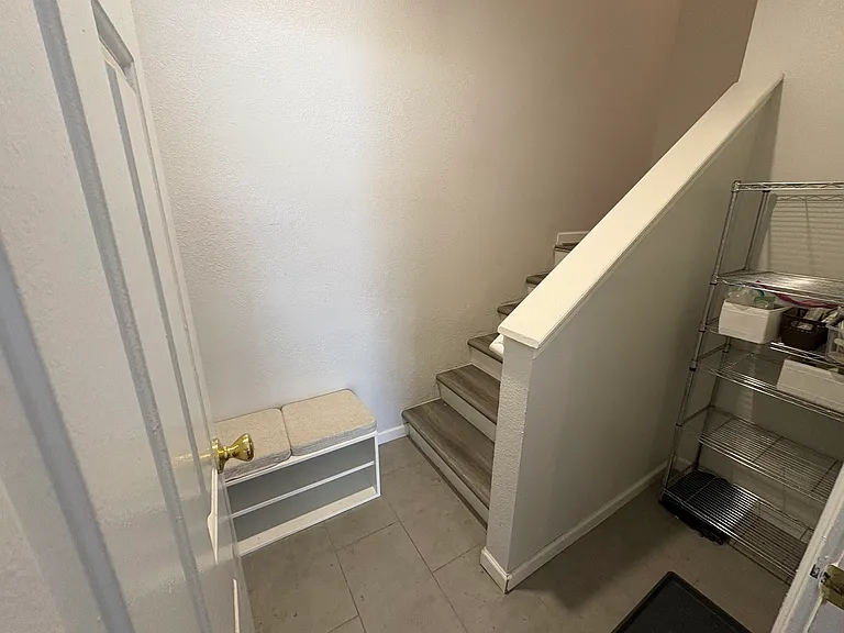 8601 E Dry Creek Rd — Photo 12