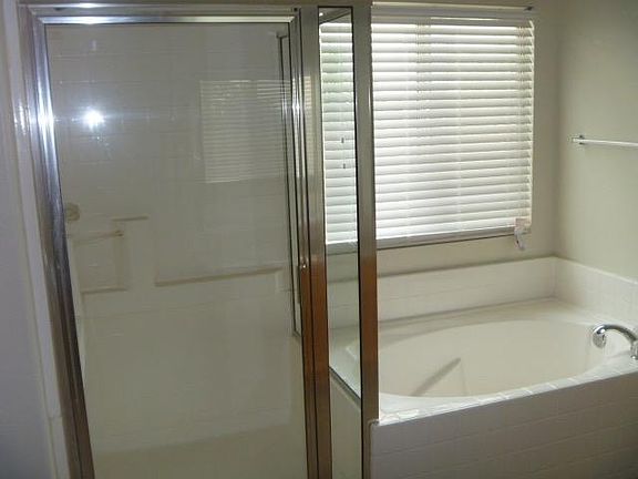 5th image of 43573 Savannah Way