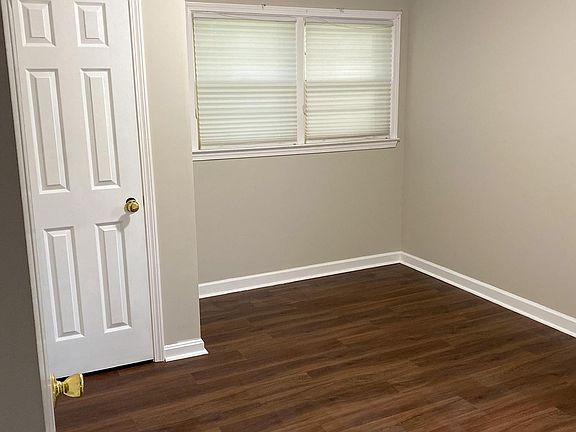 5th image of 7107 Betsy Ross Dr