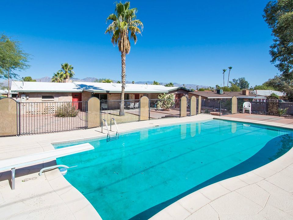 1st image of 3434 E Calle Del Prado