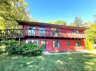 2 Bryan Rd, Athens, OH 45701