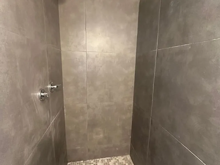 842 S La Salle Dr — Photo 17