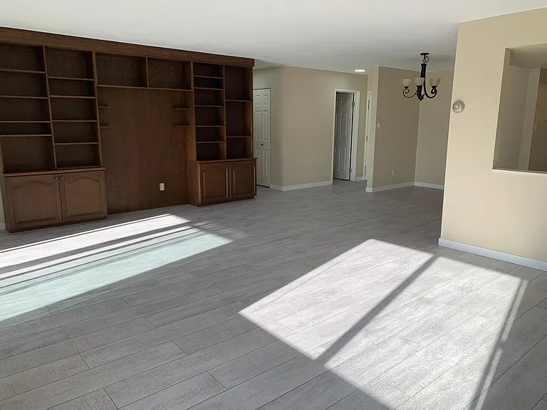 14152 E Linvale Pl #404 — Photo 2