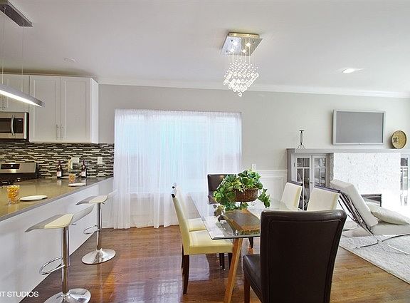 5th image of 5016 N Keeler Ave