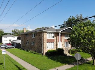 4505 Elm Ave APT 1, Brookfield, IL 60513