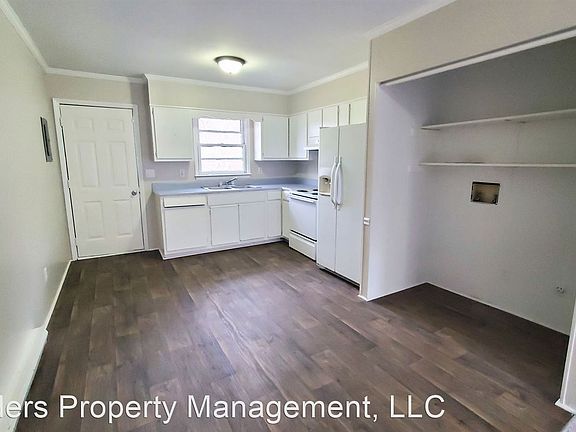 3rd image of 111 South St #F