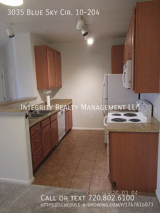 Blue Sky second floor 2 bedroom 2 full bath. Additional fees — Photo 2