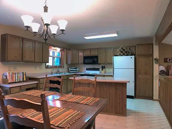 912_westview_circle_rd_MLS_HID1102372_RO