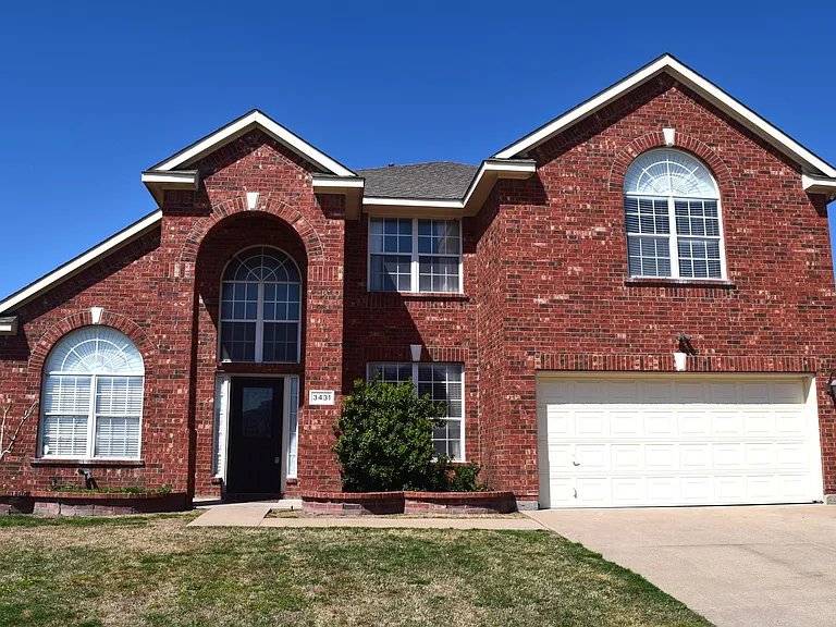 3431 Jasper Dr — Photo 1