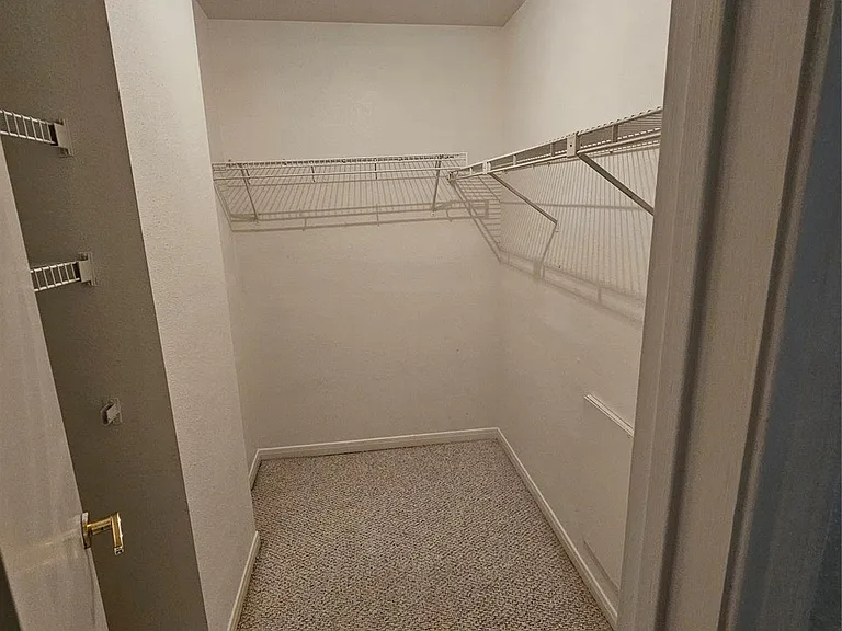 9800 Pagewood Ln #2404 — Photo 8