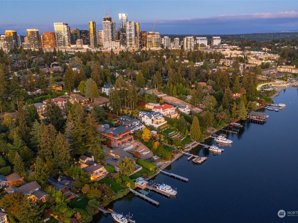 9525 Lake Washington Boulevard NE, Bellevue, WA 98004