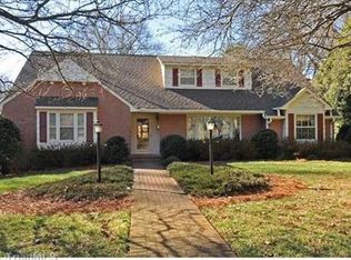 800 Kenwick Dr, Winston Salem, NC 27106