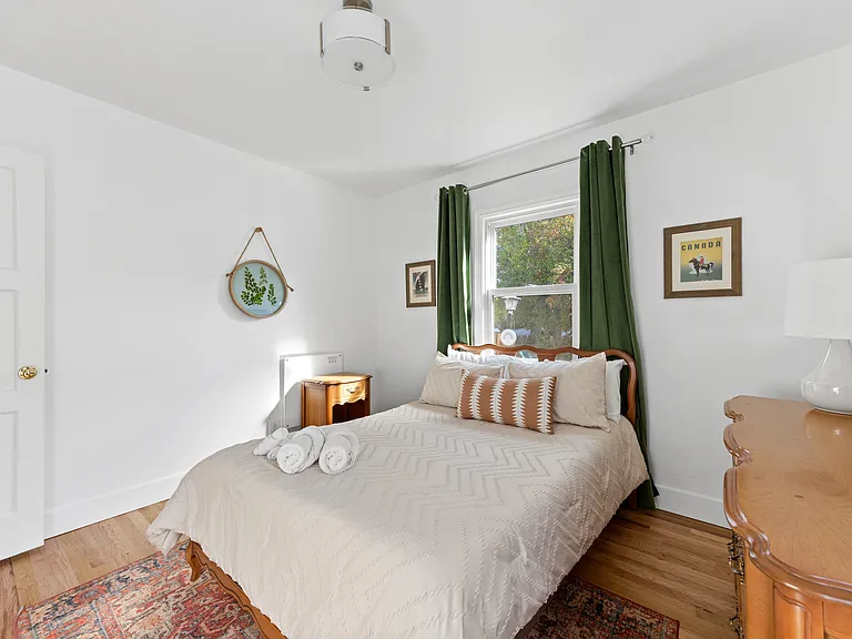 1400 Gordon Ave — Photo 16