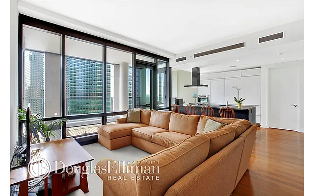 Rented by Douglas Elliman | media 26