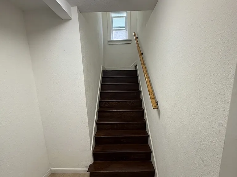 523 W 50th St #523 — Photo 15