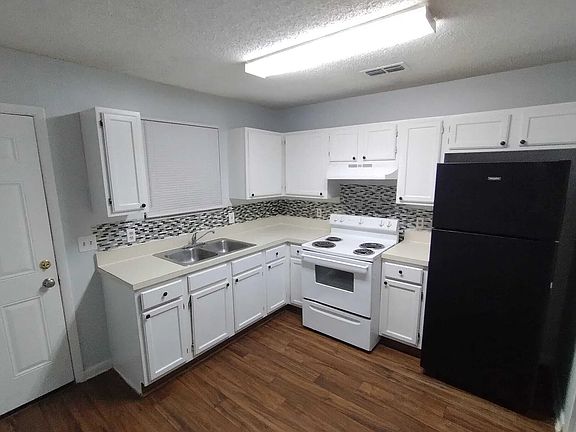 3rd image of 5123 Westchase Ct #2