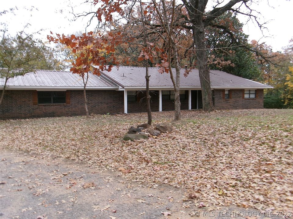 1st image of 76 Six Springs Dr