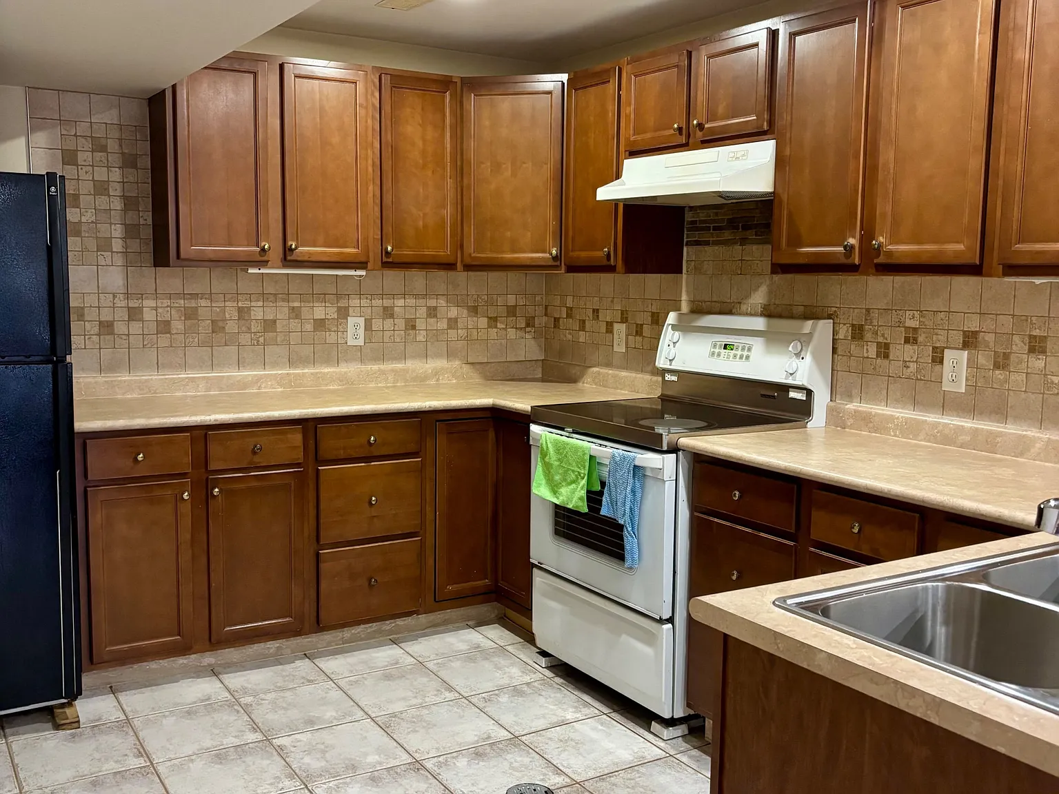 2 bed, $2,200 — Photo 1