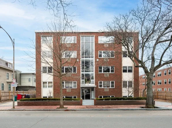 269 Harvard St APT 19, Cambridge, MA 02139