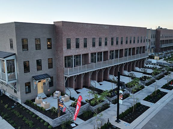 3rd image of 5342 W Center Field Dr #108