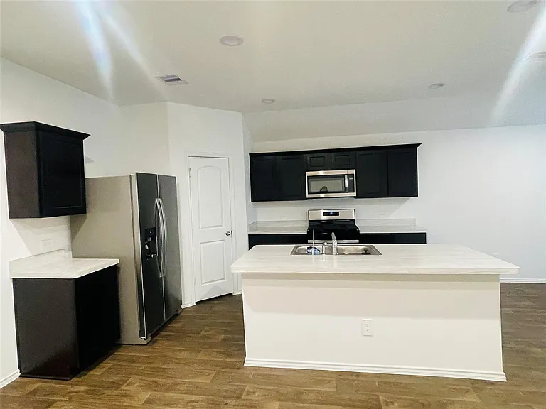 5146 Bay Meadows Ln — Photo 19