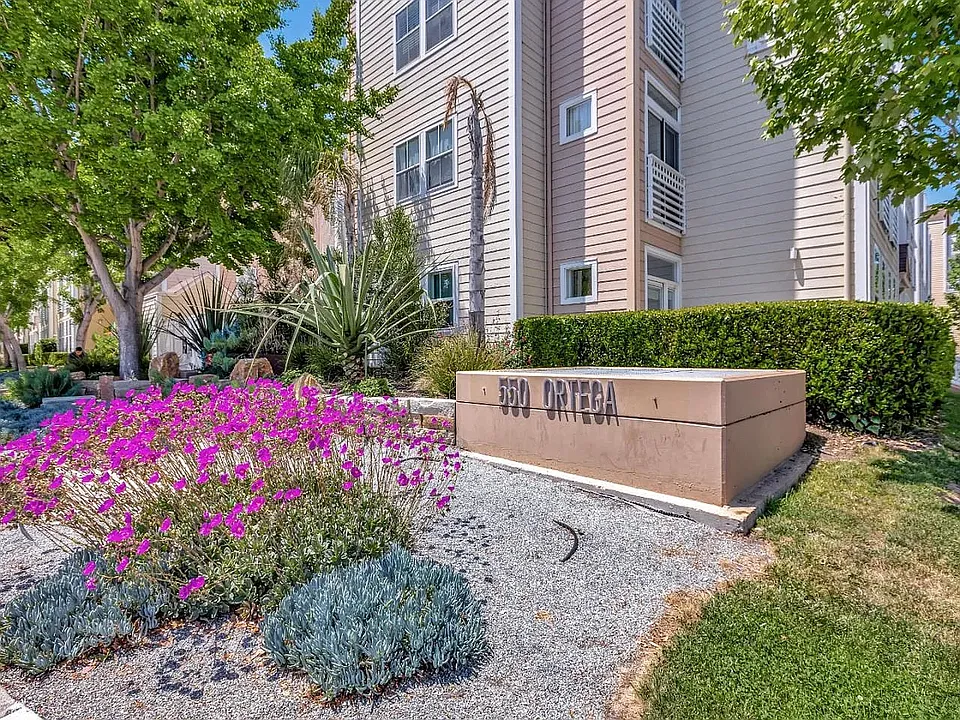 550 Ortega Ave #415A