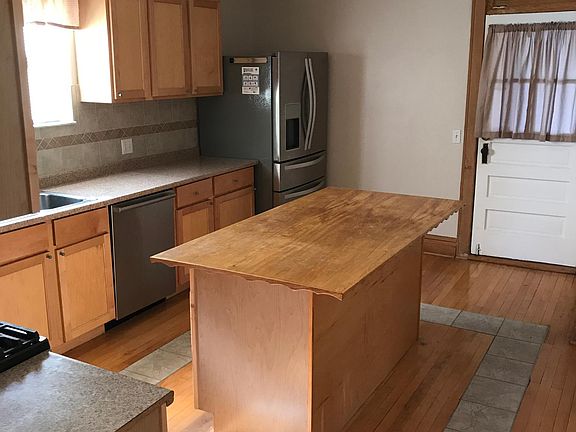 5th image of 5054 N Lockwood Ave #2