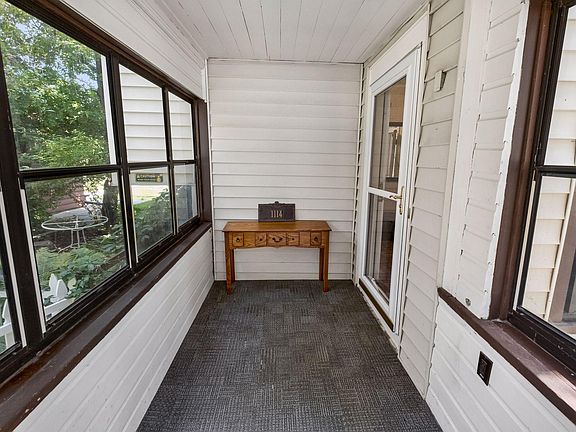 5th image of 1114 Gibbs Ave