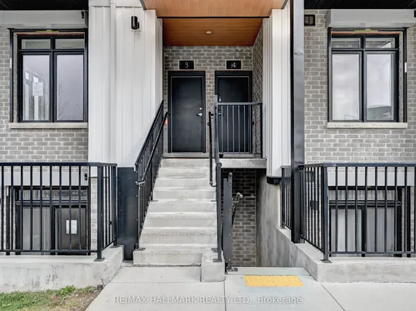 405 Myers Rd #1, Cambridge, ON N1P 0B6