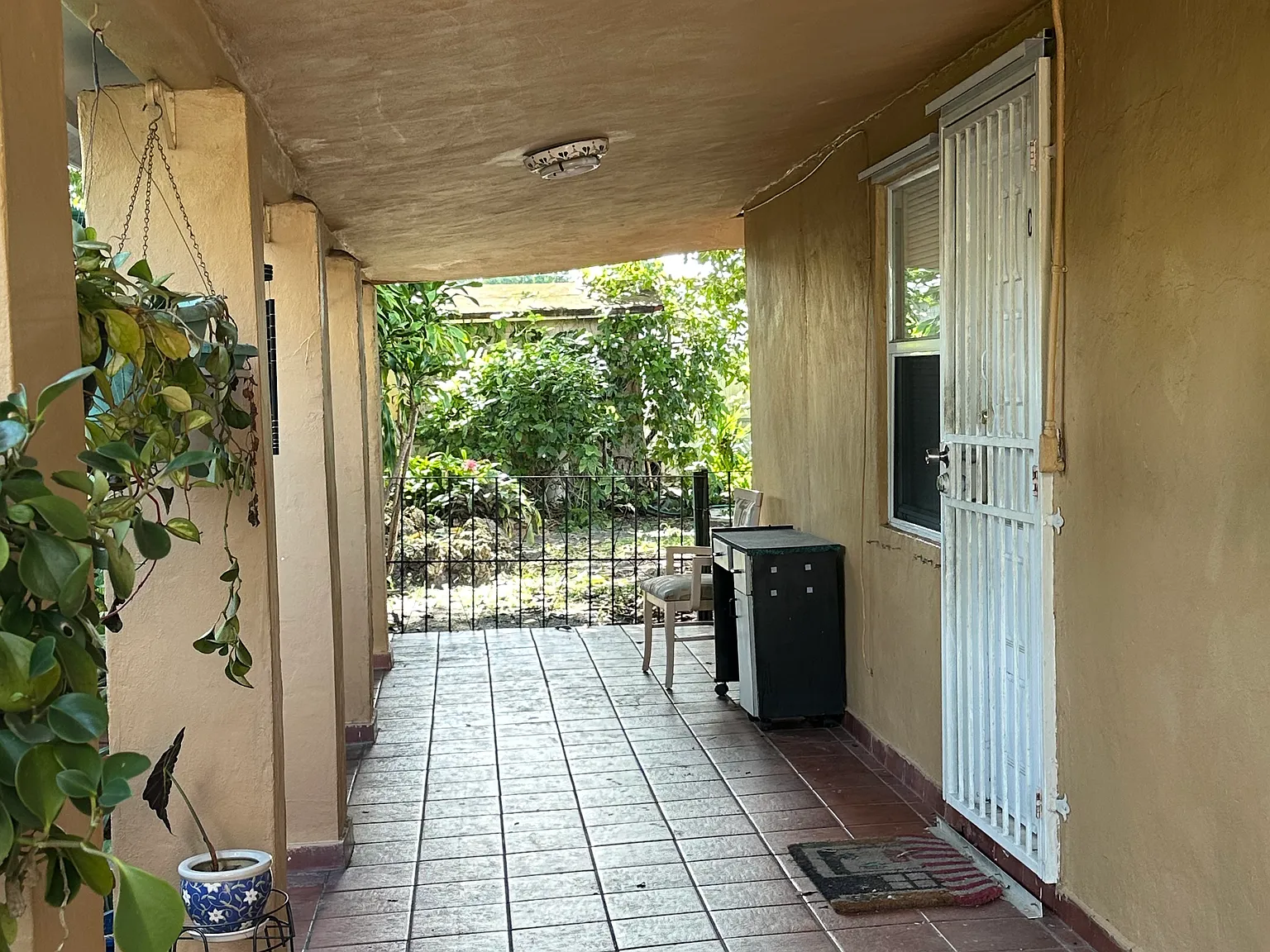 SW 62nd Ct, Miami — Photo 1