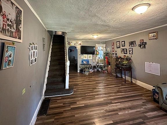 3rd image of 1119 Nottingham Way