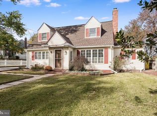 2908 Chestnut Rd, Edgewater, MD 21037