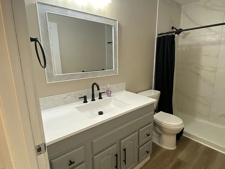 4516 E 8th Ave #1 — Photo 7