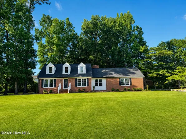 101 Epworth Drive, Jacksonville, NC 28546