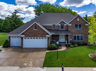 11404 N Hickory Woods Ct, Dunlap, IL 61525