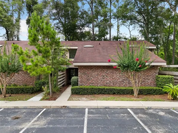 5204 NW 34th Pl, Gainesville, FL 32606