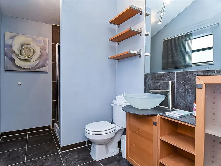 1328 Belcher Dr — Photo 9