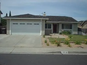 1014 Bluejay Dr photo 1