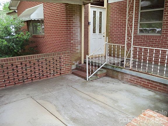 5th image of 138 Glory Rd