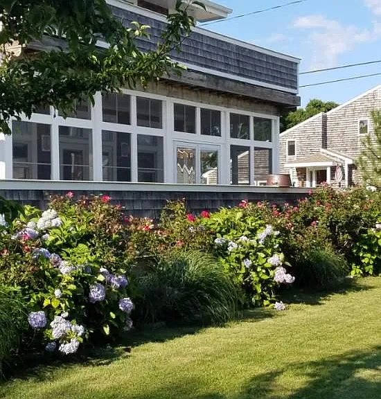 Screen porch