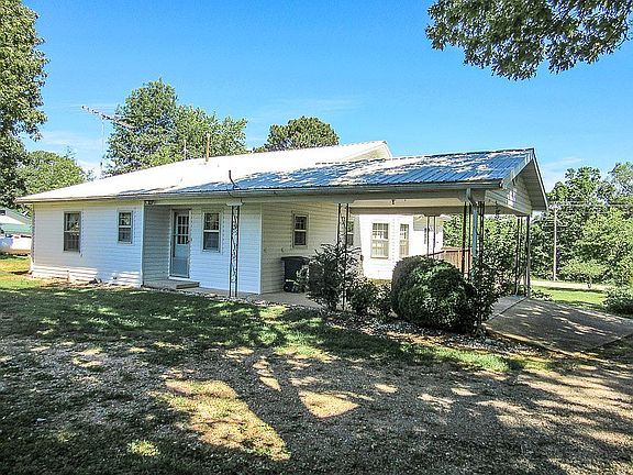 2nd image of 1034 County Road 806