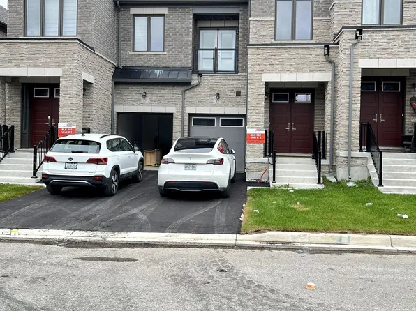 37 Hercules Club Dr, Richmond Hill, ON L4E 1K7