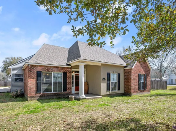 14136 J D Broussard Rd, Gonzales, LA 70737